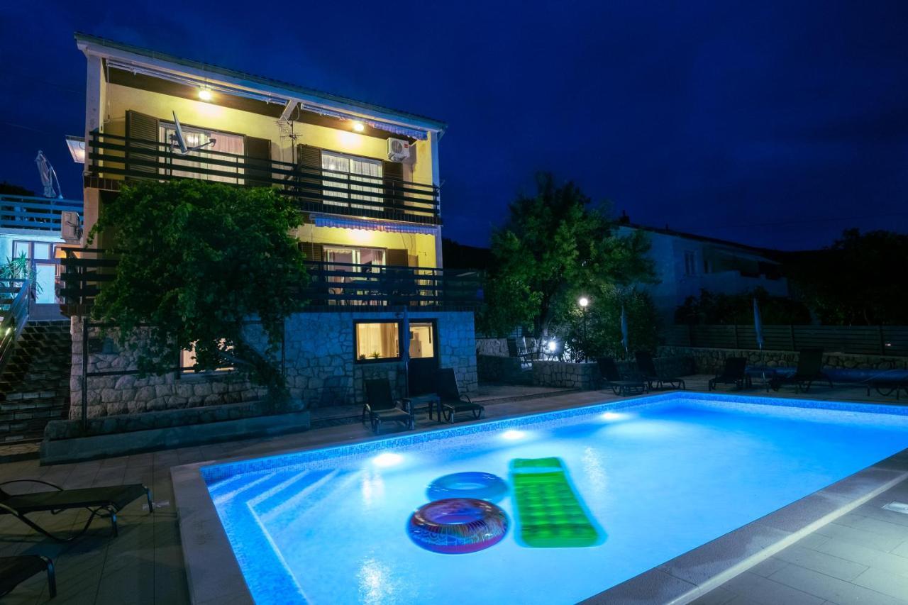 Apartments Mila Klenovica Εξωτερικό φωτογραφία