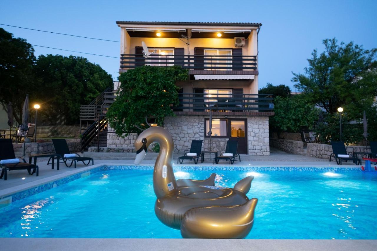 Apartments Mila Klenovica Εξωτερικό φωτογραφία