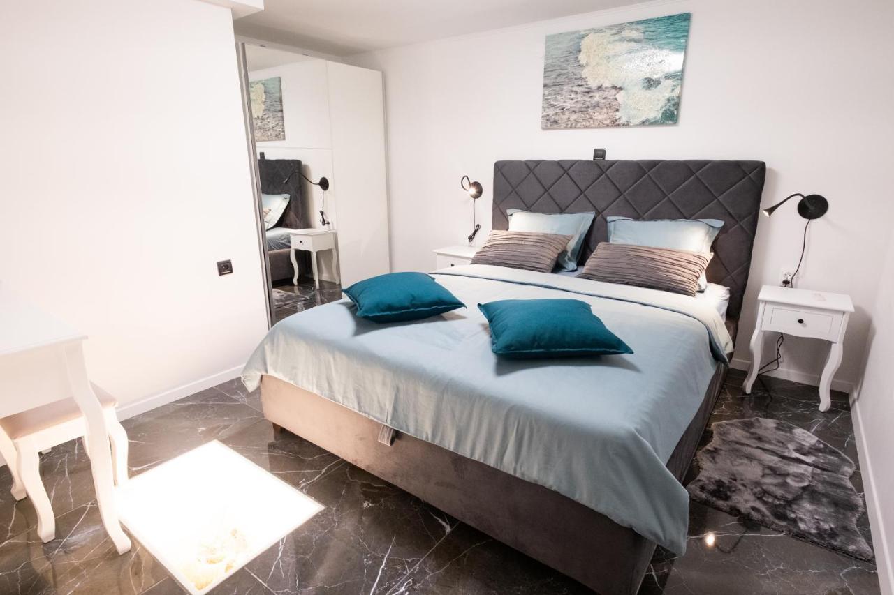 Apartments Mila Klenovica Εξωτερικό φωτογραφία