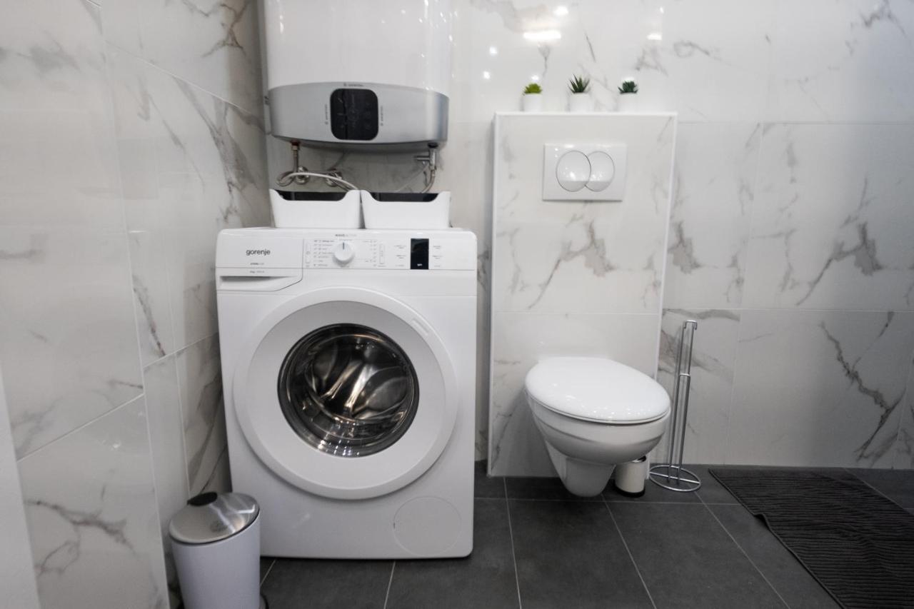 Apartments Mila Klenovica Εξωτερικό φωτογραφία