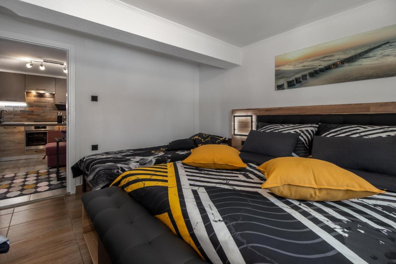 Apartments Mila Klenovica Εξωτερικό φωτογραφία