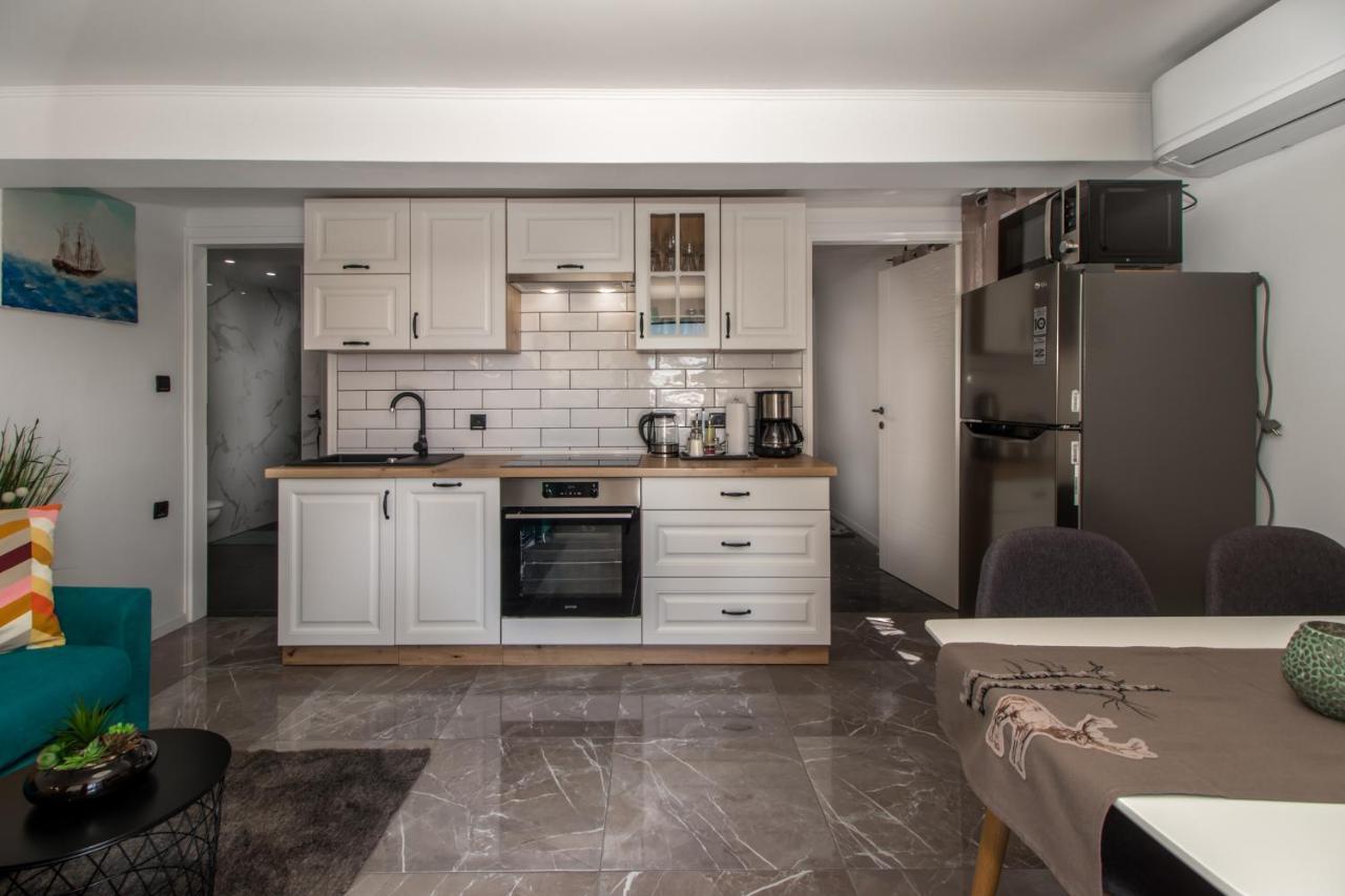 Apartments Mila Klenovica Εξωτερικό φωτογραφία