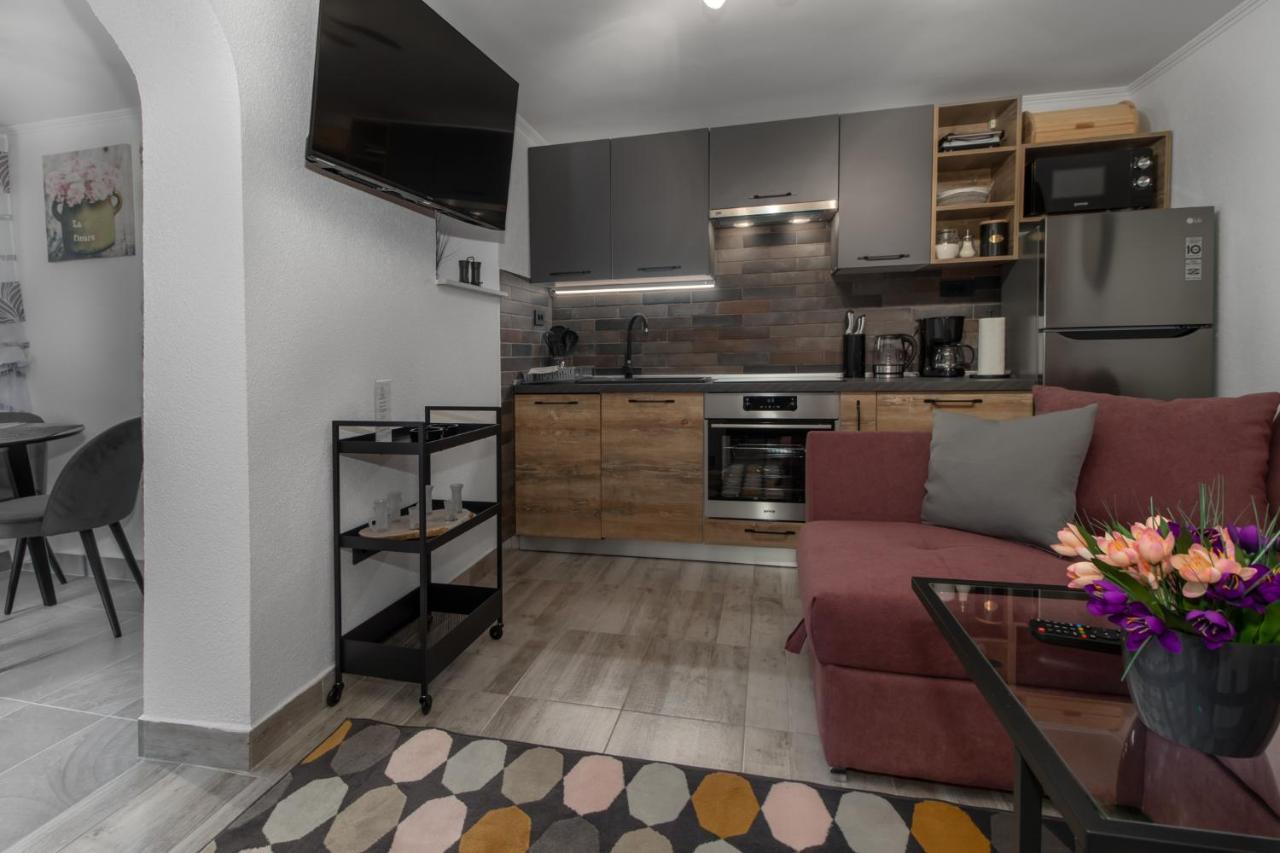 Apartments Mila Klenovica Εξωτερικό φωτογραφία