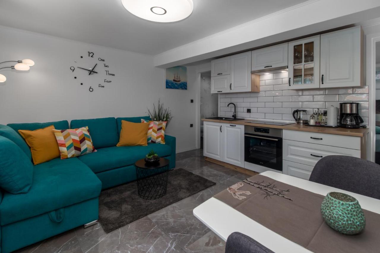 Apartments Mila Klenovica Εξωτερικό φωτογραφία